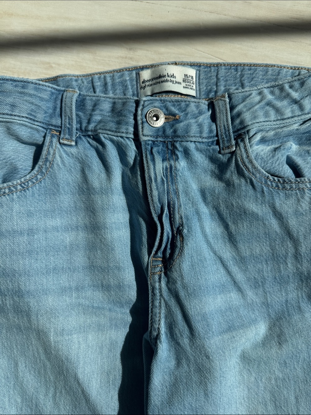 abercrombie kids light wash blue high rise ultra wide leg jeans